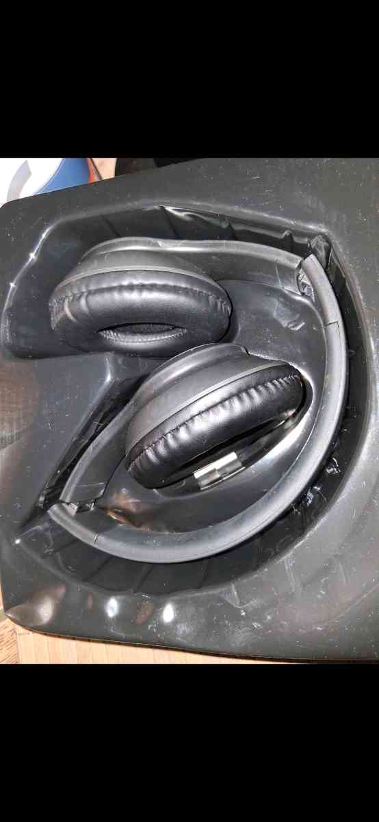 Beats studio 3 - Houston, Texas - FleaMarketBay