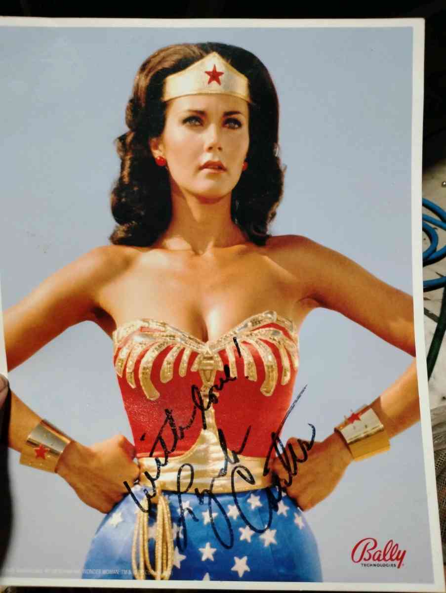 Autographed Picture of Lynda Carter as Wonder Woman - Las Vegas, Nevada