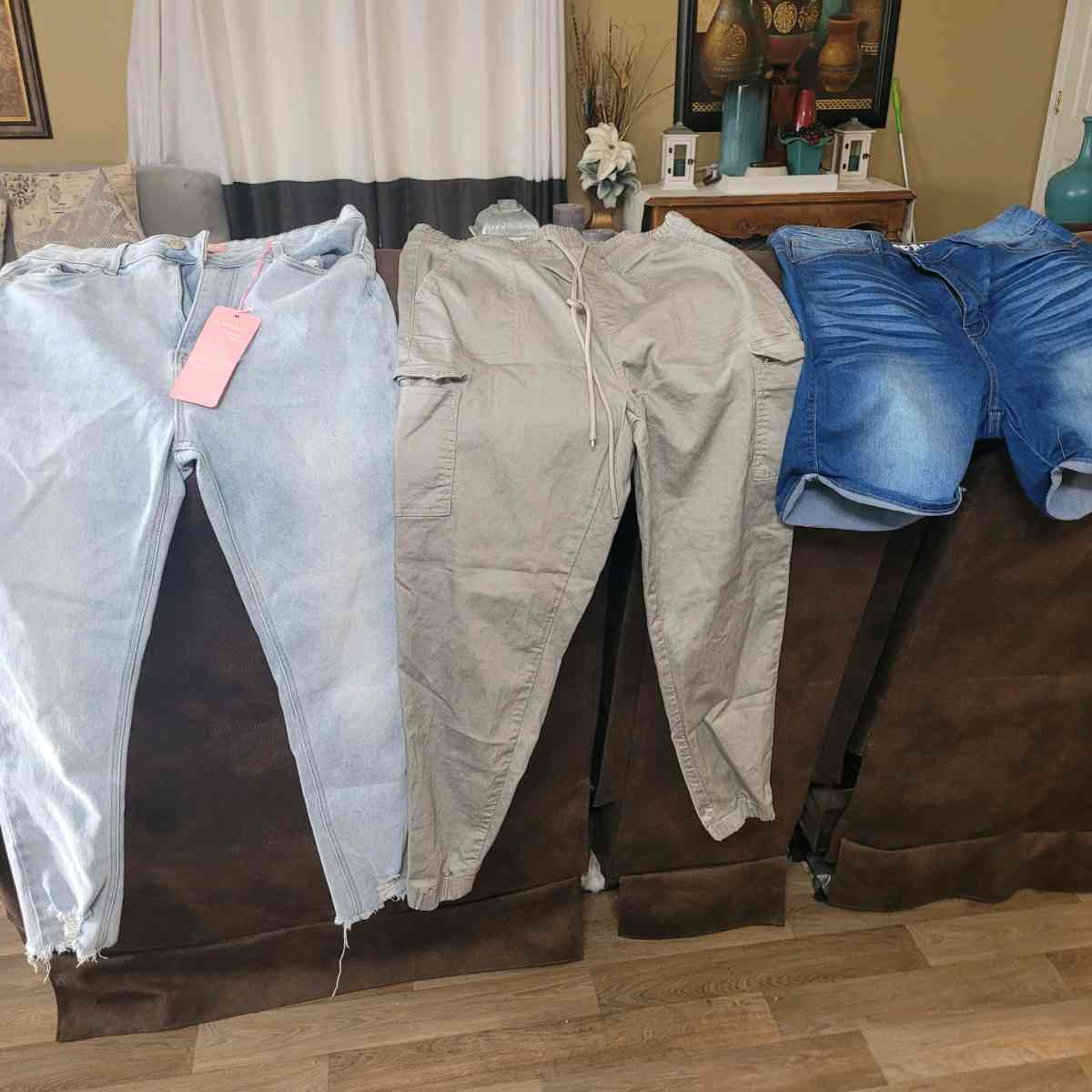 Lady jeans - Branchville, South Carolina - FleaMarketBay