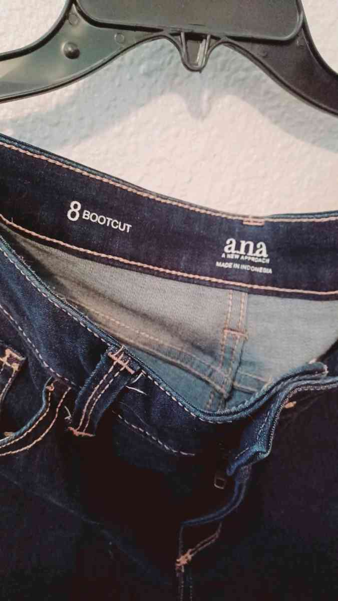 ana ladies jeans size 8 for sale - San Antonio, Texas - FleaMarketBay