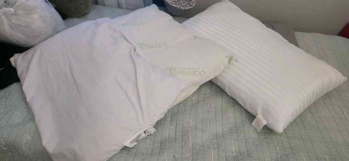 Almohadas - Fort Worth, Texas