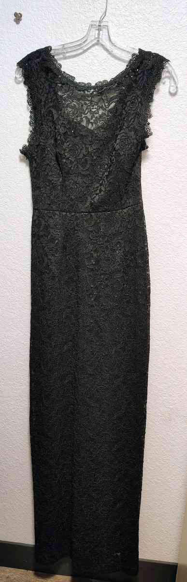 womens formal dress size medium - Dallas, Texas