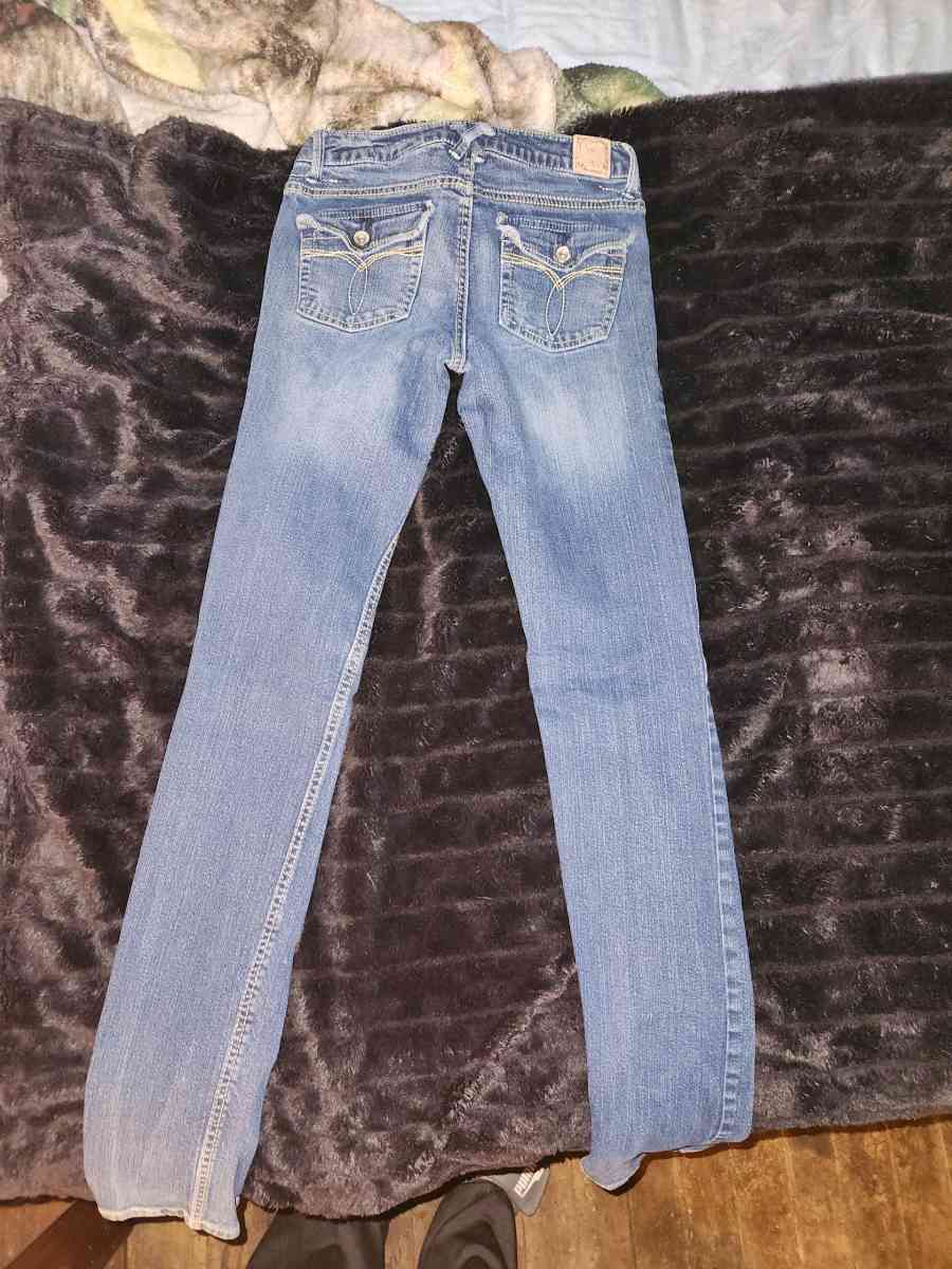 Womens Paris Blues - Stockland, Illinois - FleaMarketBay