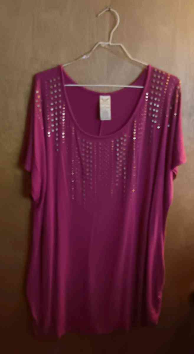 Burgundy Tunic with jeweled design - Chapel Hill, Tennessee
