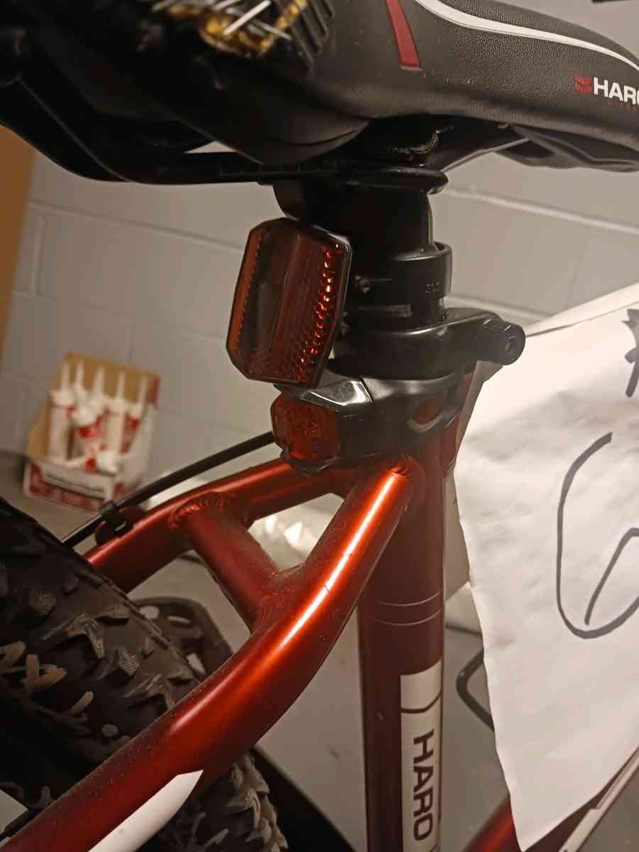 Red 2013 Haro Flightline Sport  Custom Wheel Art Flat Tire - Bronx, New York - FleaMarketBay