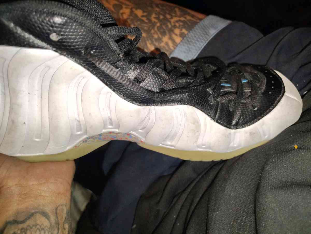 Foamposites size 11 mens great condition - San Antonio, Texas - FleaMarketBay