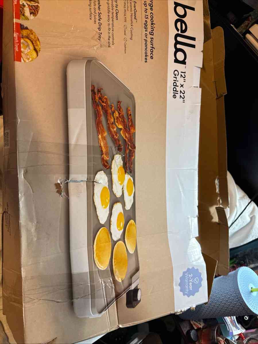 Bella 12x22 electric griddle New - Anoka, Minnesota - FleaMarketBay