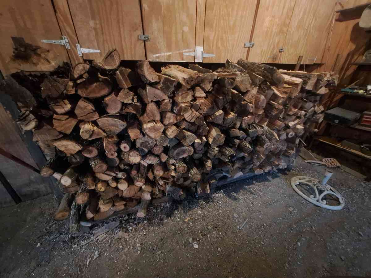 Seasoned wood - Sapulpa, Oklahoma - FleaMarketBay