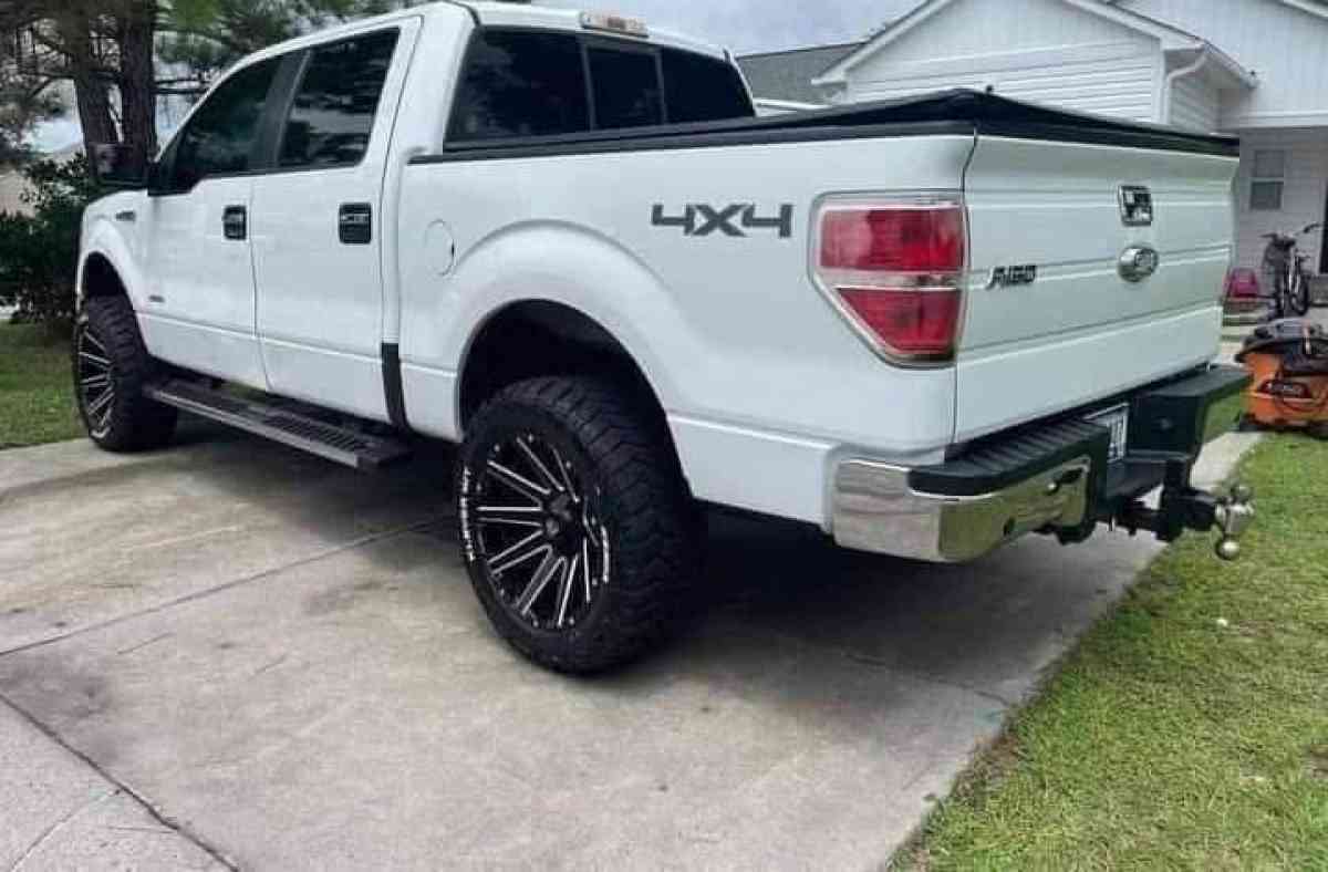 LETS CLEAN YOUR CAR - Charlotte, North Carolina - FleaMarketBay