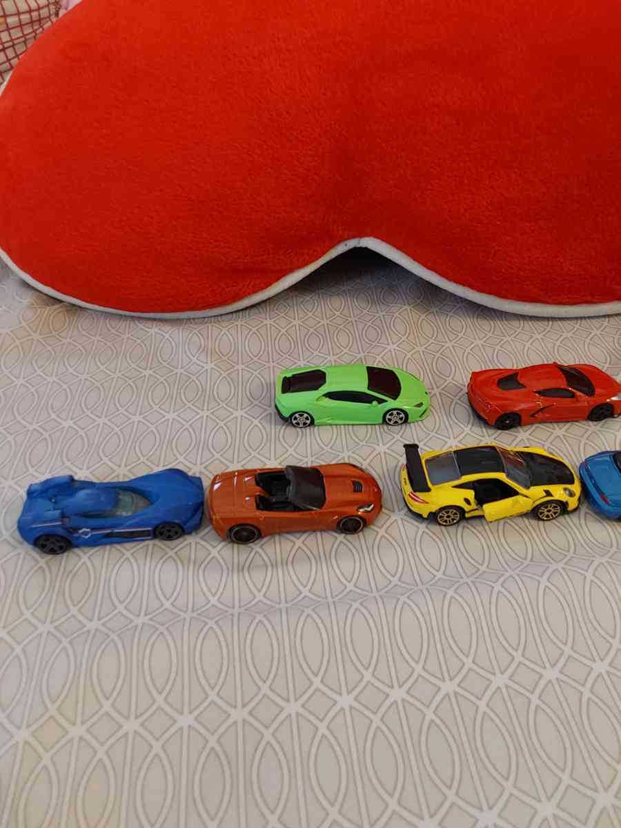 toy kid - California City, California - FleaMarketBay