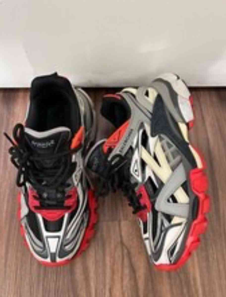balenciaga track runner - Philadelphia, Pennsylvania - FleaMarketBay
