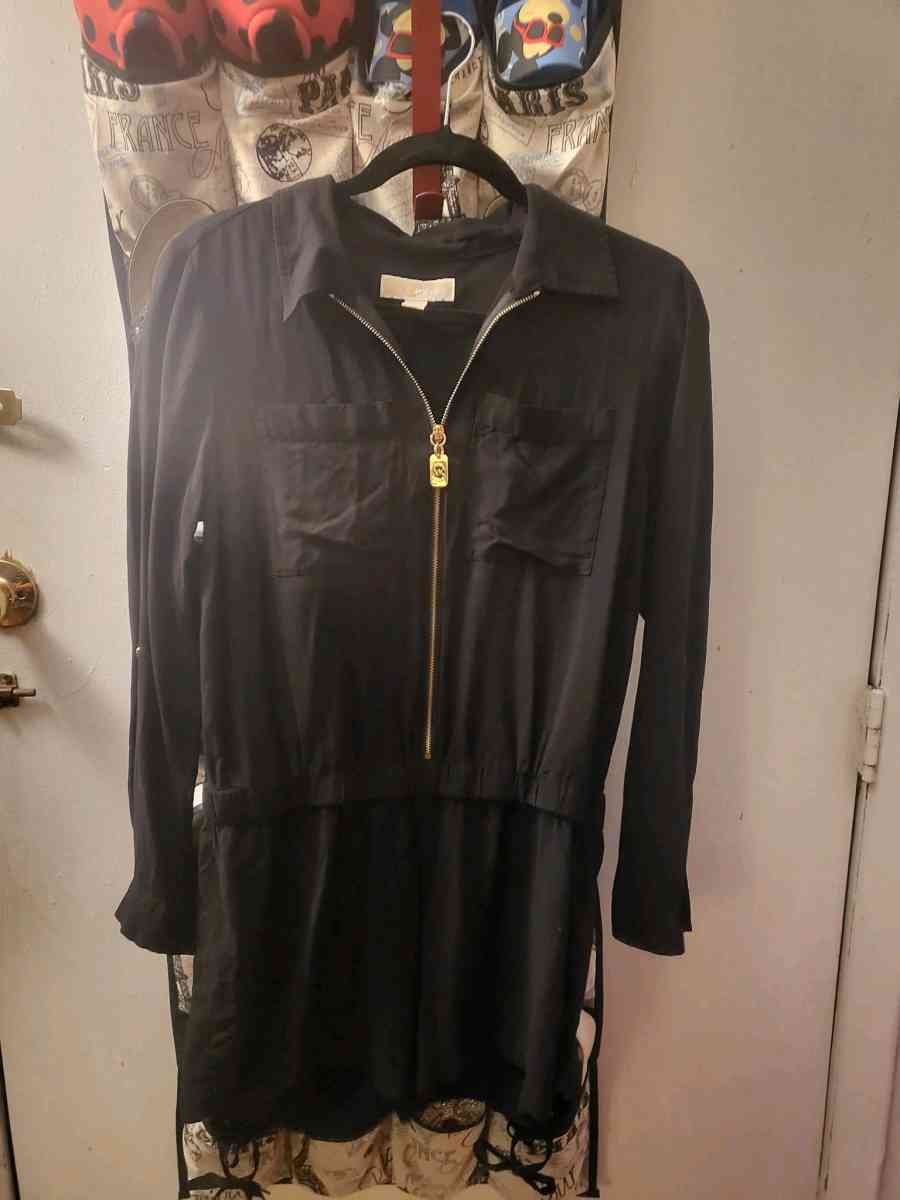 dress and shoes - Corpus Christi, Texas - FleaMarketBay