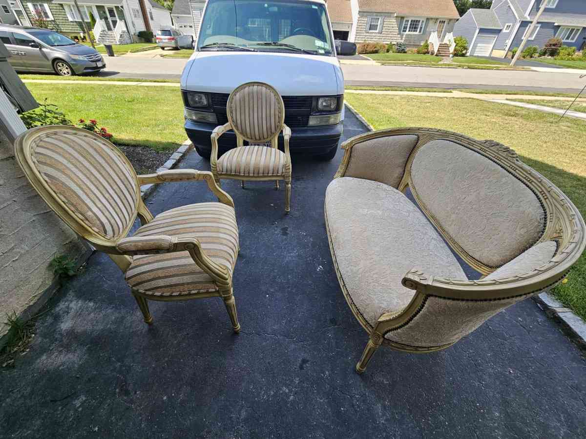 Vintage Loveseat  2 Chairs  BeigeGold - Flushing, New York - FleaMarketBay