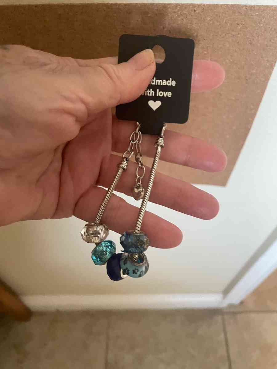 bracelet  silver with its own charms - Hemet, California