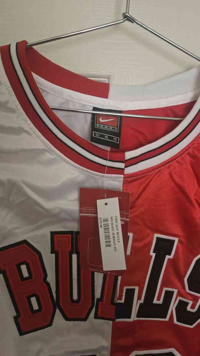 Nike Jersey bulls Michael Jordan 23 - Los Angeles, California - FleaMarketBay