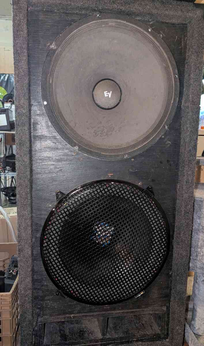 car audio 2 15s qbomb 10 k power acoustic amp 320 - Lakeland, Florida - FleaMarketBay
