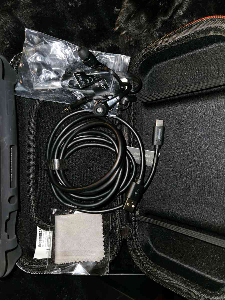 Nintendo Switch Lite accessories - Stockland, Illinois - FleaMarketBay