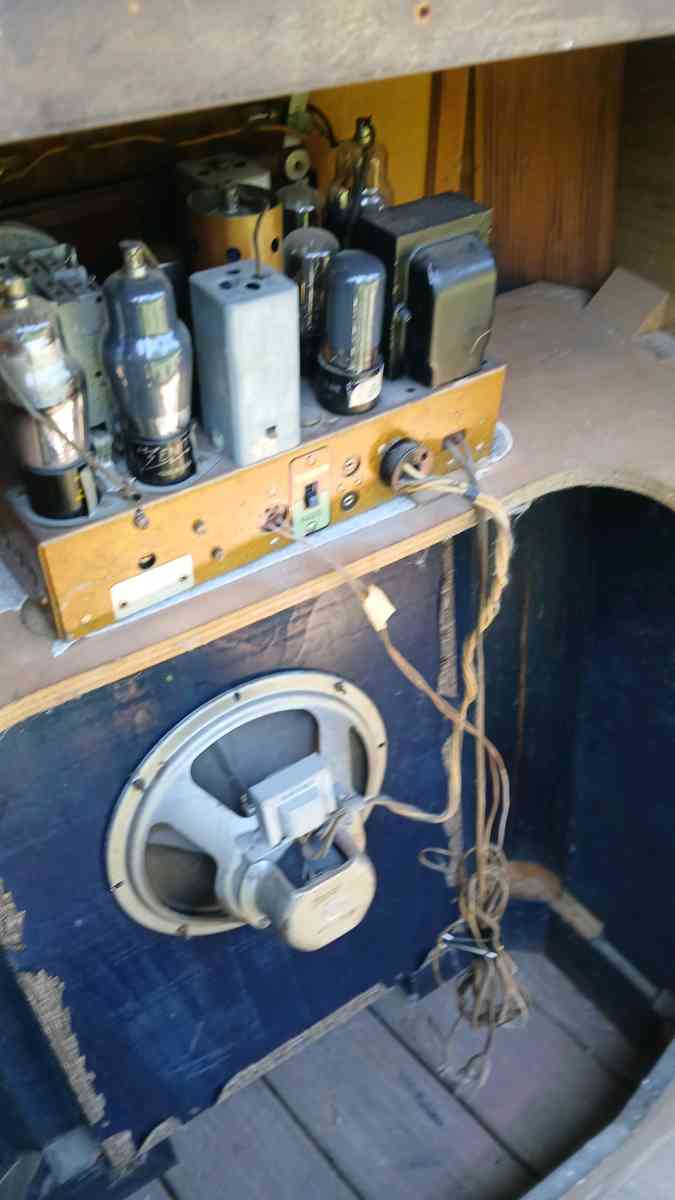 1940s zenith stereo short wave - Buford, Georgia - FleaMarketBay