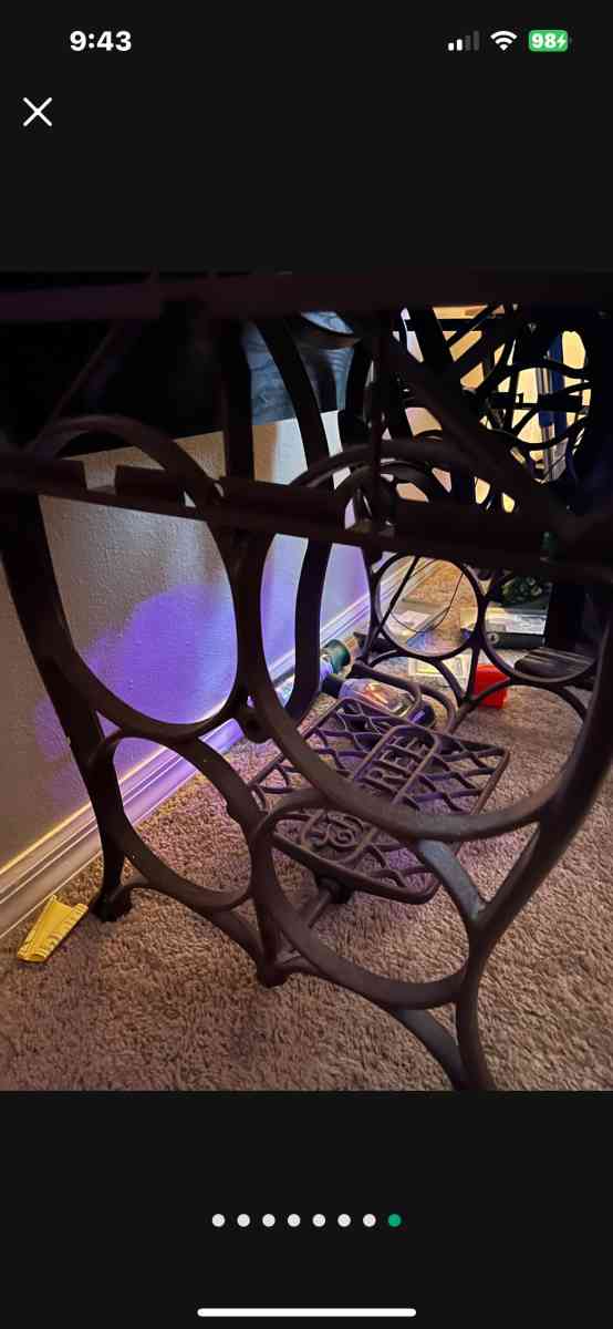 the free no5 sewing machine - Mims, Florida - FleaMarketBay