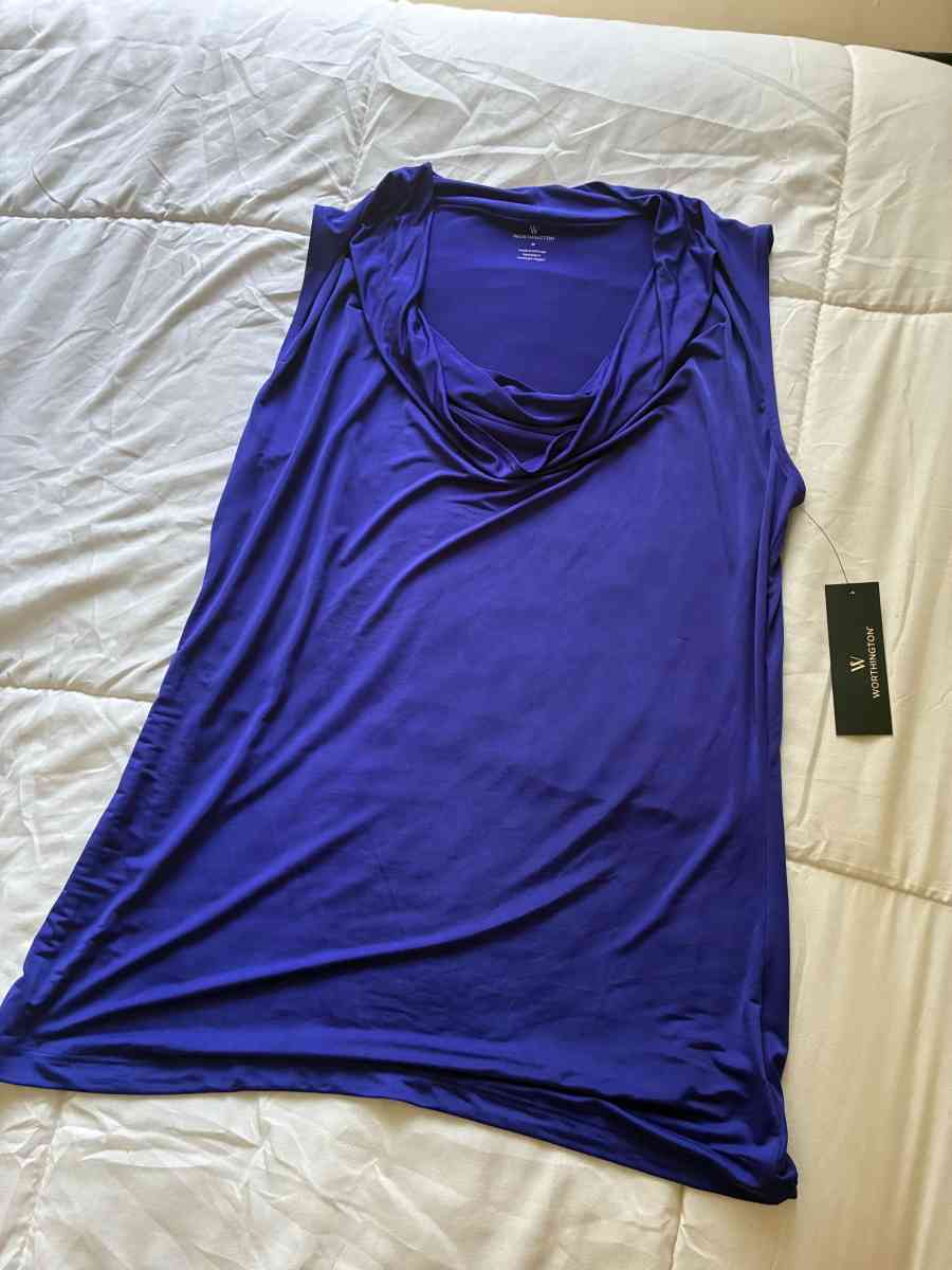 women shirts - Lumberton, North Carolina