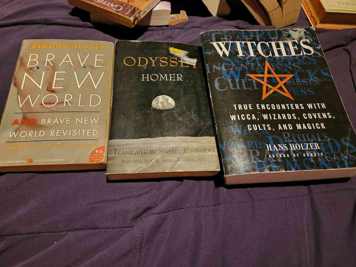 nonfiction and fiction books - Corpus Christi, Texas