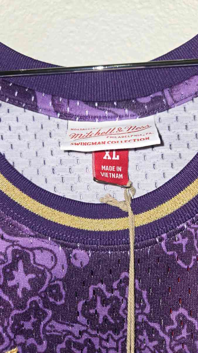 Mitchelle and Ness Shaquille ONeal Authentic - Los Angeles, California - FleaMarketBay