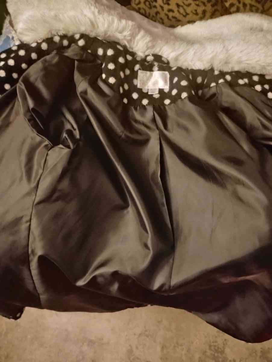 Womens Faux Fur Collared Coat by Exhilaration - Burgaw, North Carolina - FleaMarketBay