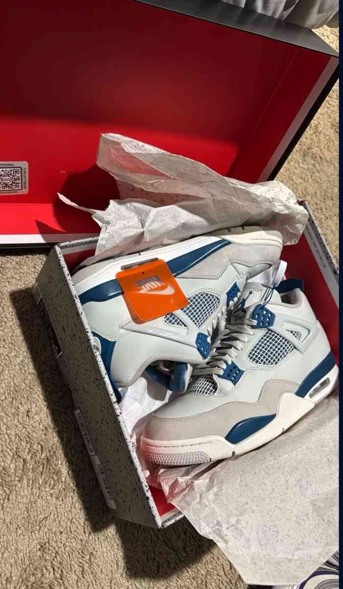 Jordan 4 military blue - Austin, Texas - FleaMarketBay