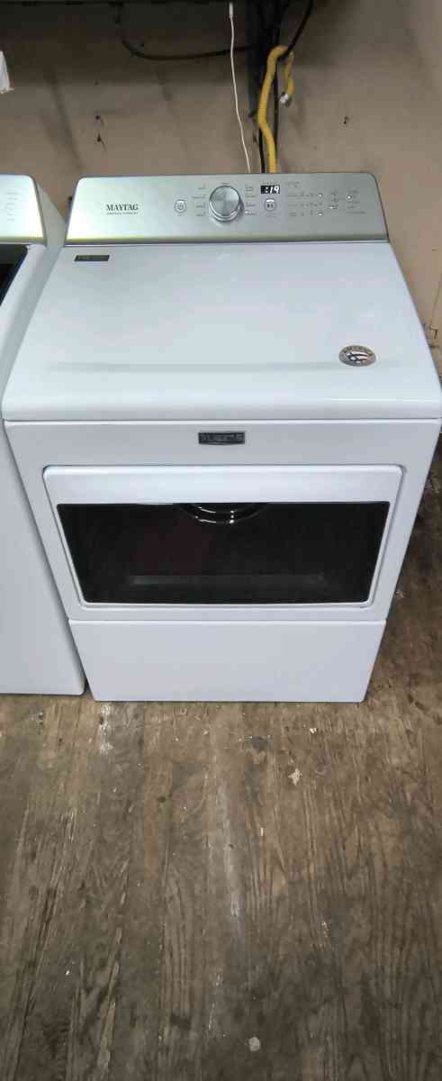 MAYTAG WHITE ELITE TOPLOAD WASHER  ELECTRIC DRYER SET - New Castle, Pennsylvania - FleaMarketBay