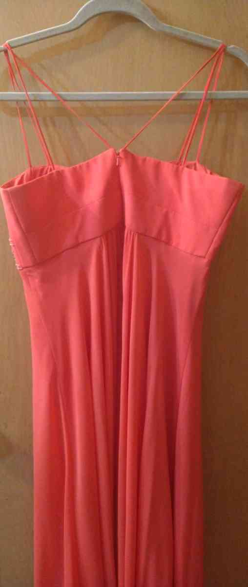 davids bridal coral stunning dress size 8 - Clarendon Hills, Illinois - FleaMarketBay