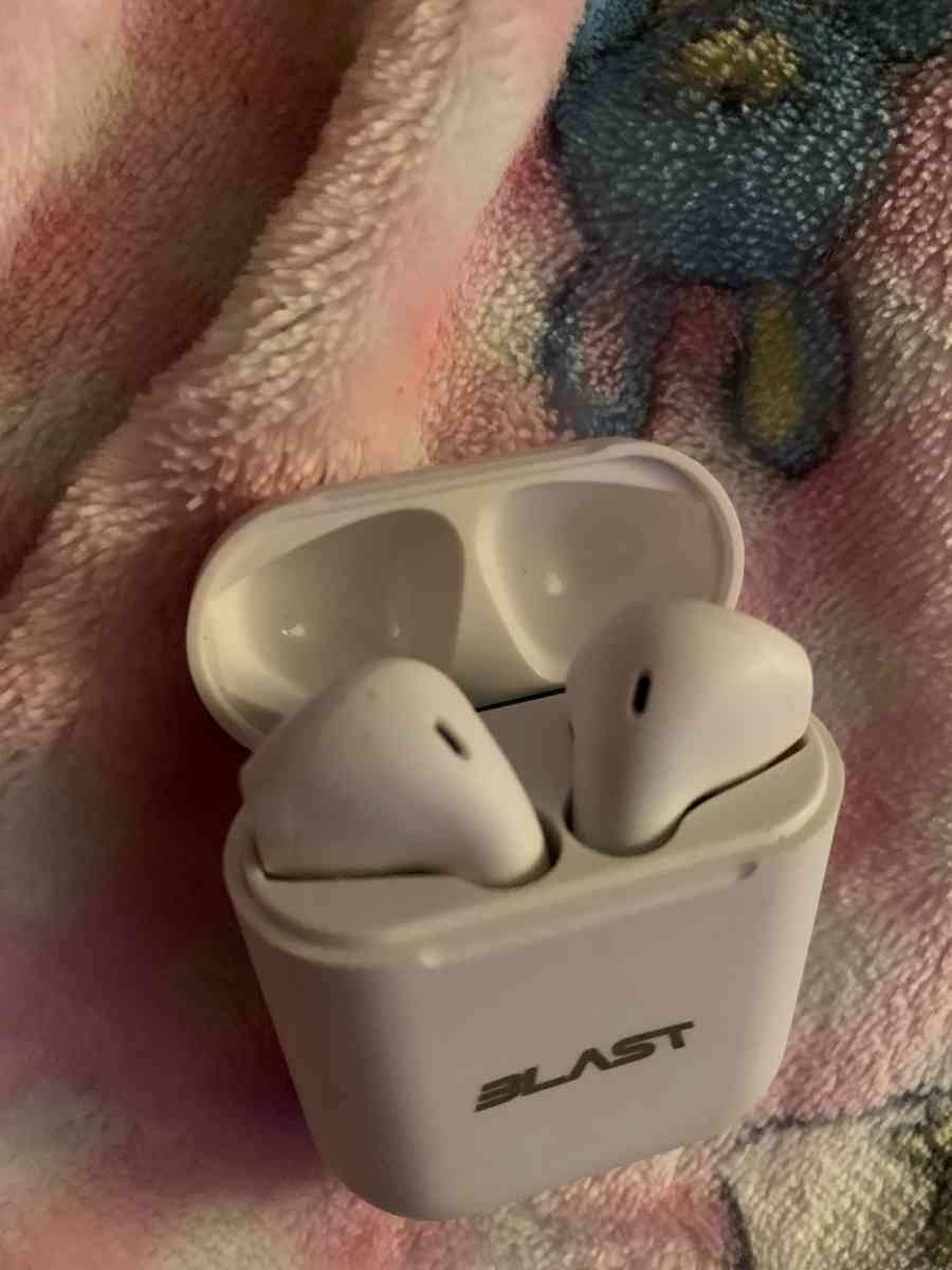 Blast Wireless Earbuds - Corpus Christi, Texas - FleaMarketBay
