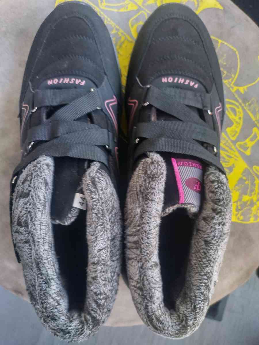 Orthofit Winter Pain Relief Footwear Womens Size 44 New with - Abington, Pennsylvania - FleaMarketBay