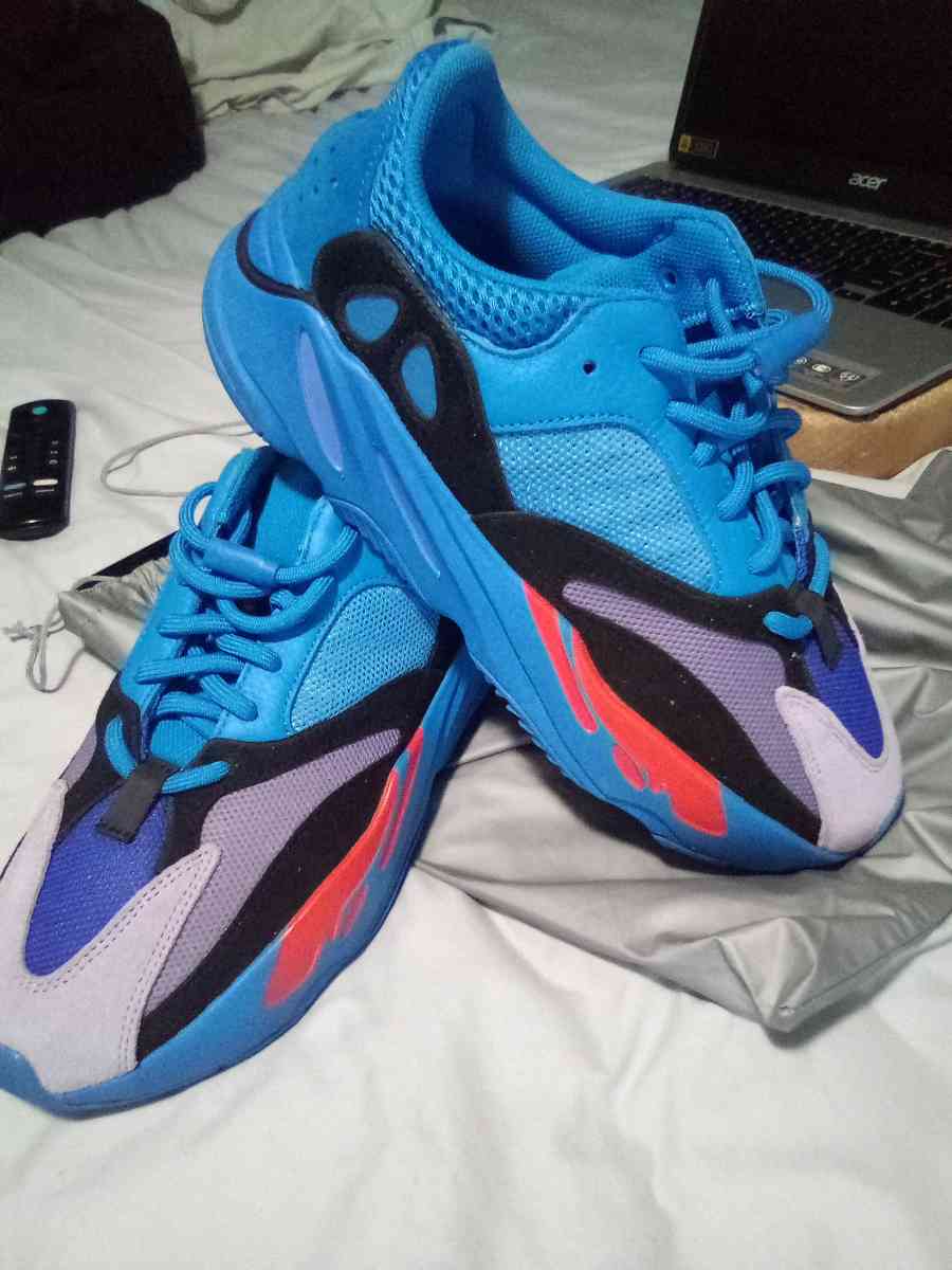 Yezzy Boost 700 HI RES BLUE - Houston, Texas - FleaMarketBay