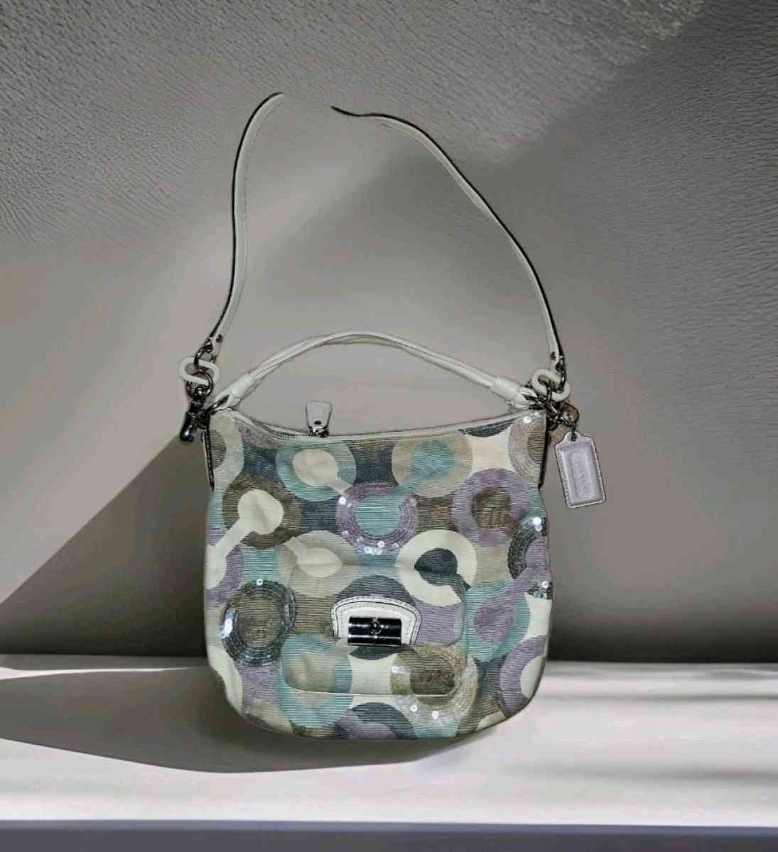 coach Kristin Multicolor Graphic Op Art Sequin Hobo Shoulder - Elysburg, Pennsylvania