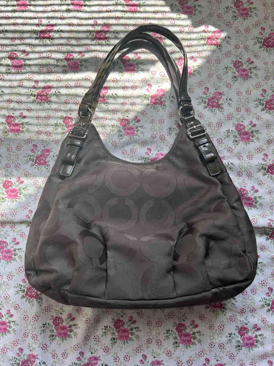 Brown Coach Bag - Irving, Texas - FleaMarketBay