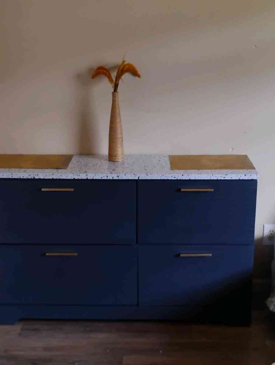 navy blue modern dresser - Bossier City, Louisiana - FleaMarketBay