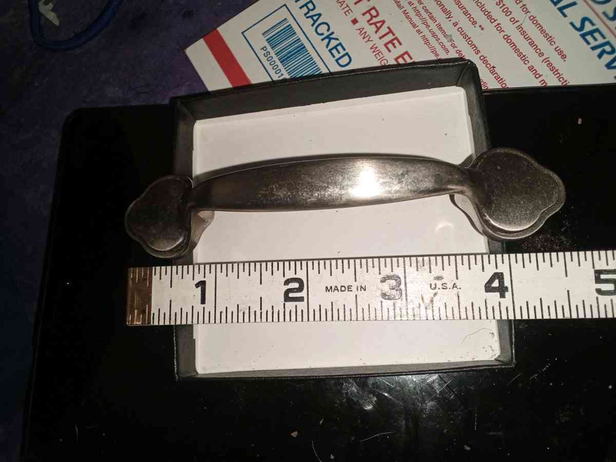 21 polished nickel drawer pulls - Atoka, Tennessee - FleaMarketBay