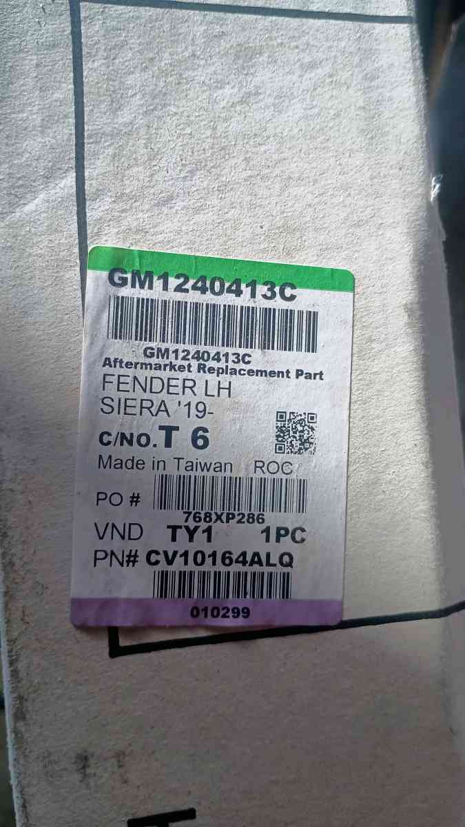 Left fender for GMC Sierra compatible with year 2016 to 2022 - Aurora, Colorado - FleaMarketBay