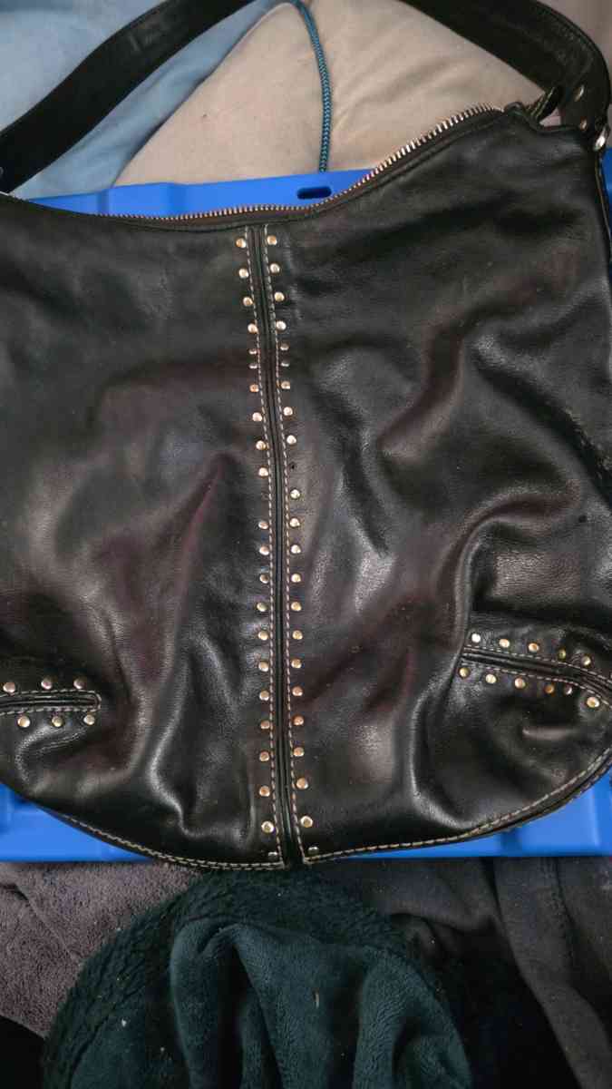 michaeli kors studded homo - Livonia, Michigan - FleaMarketBay