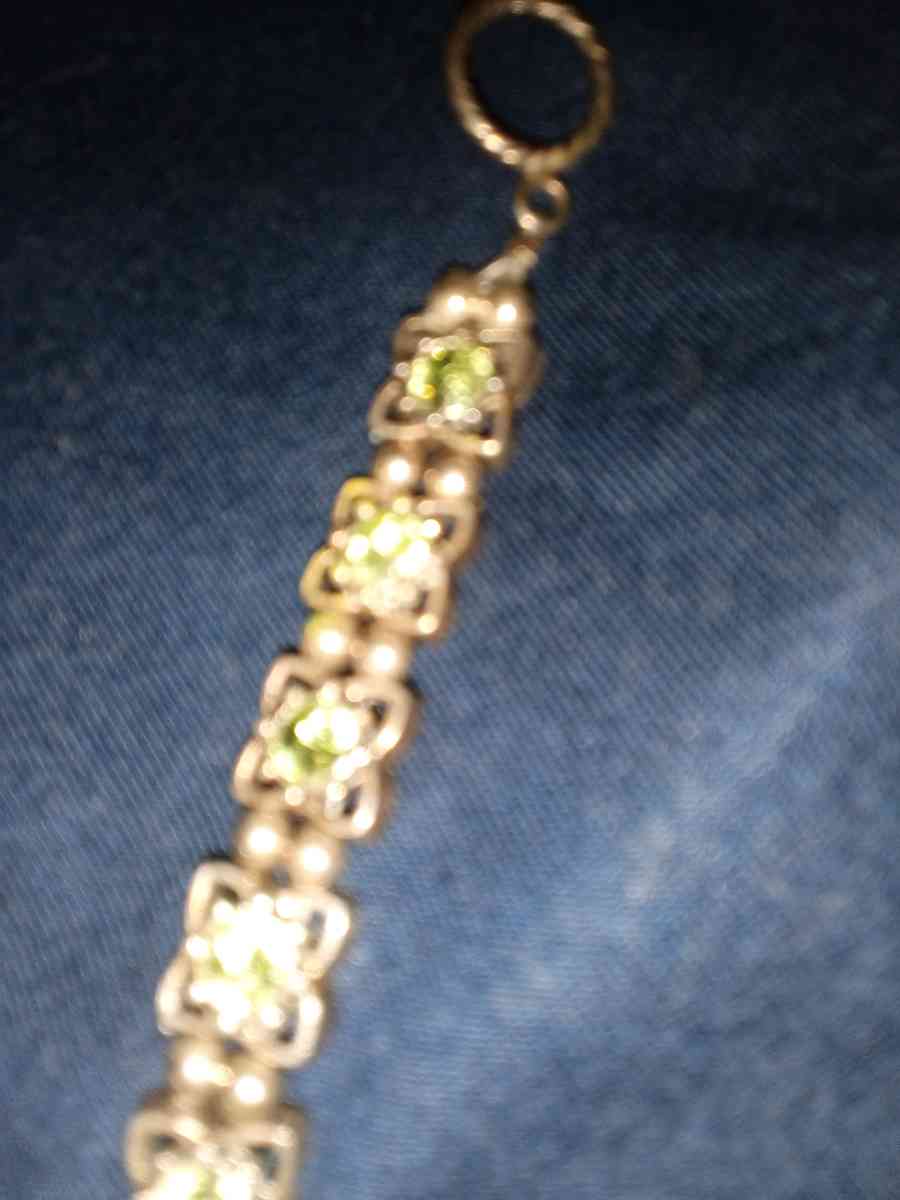 bracelet - Atoka, Tennessee - FleaMarketBay