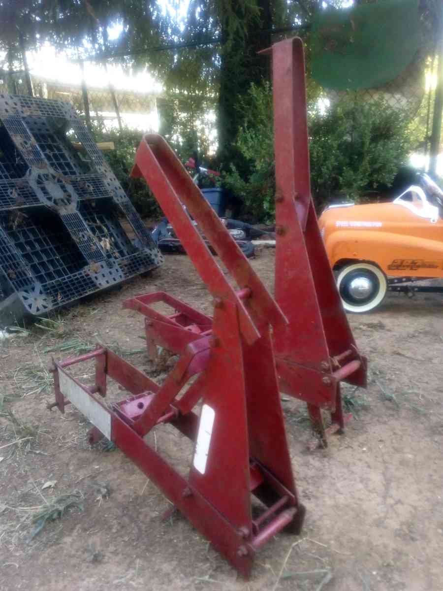 Bear Traps - Anderson, California - FleaMarketBay