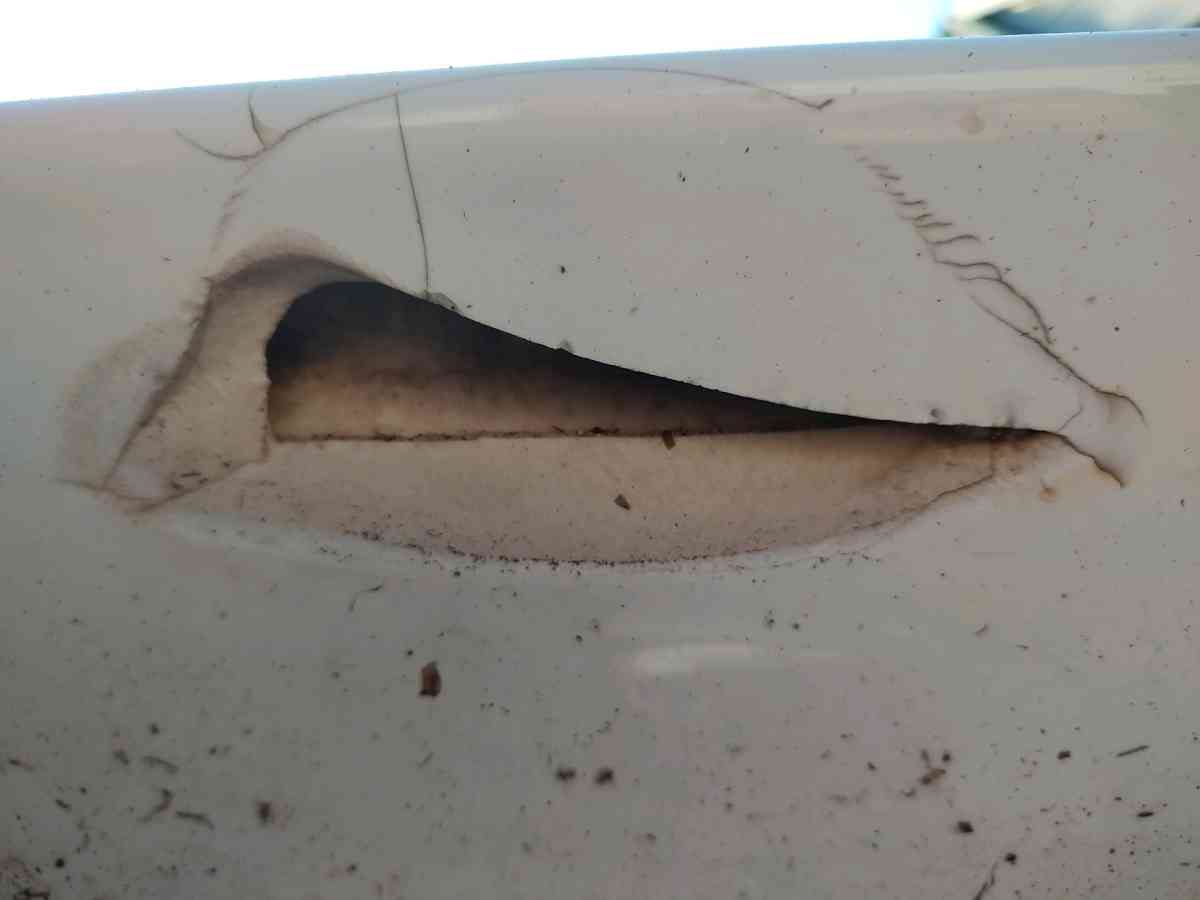 big white sink - Glade Hill, Virginia - FleaMarketBay