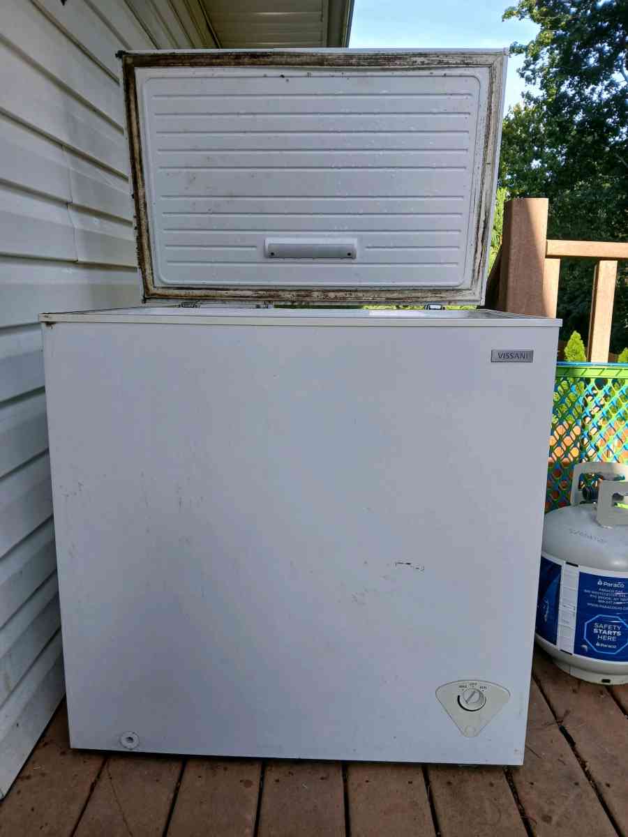 freezer - Huntington Station, New York - FleaMarketBay