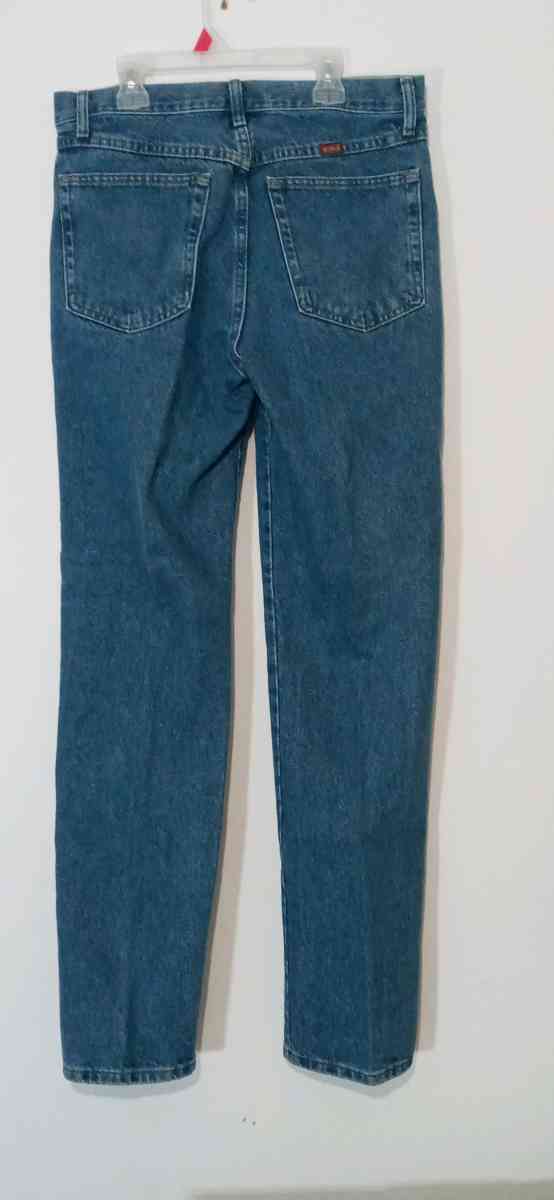 Mens Rustler Jeans w32 - Dane, Wisconsin - FleaMarketBay