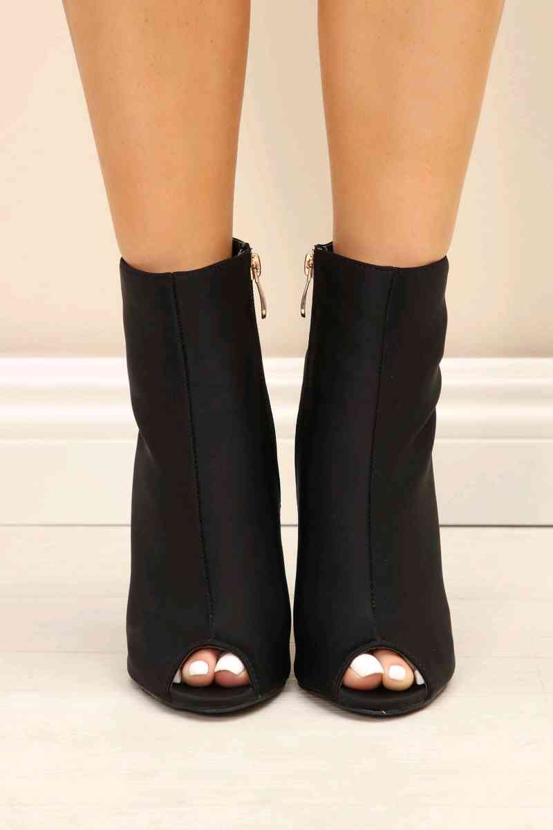 Shoes - Macclenny, Florida