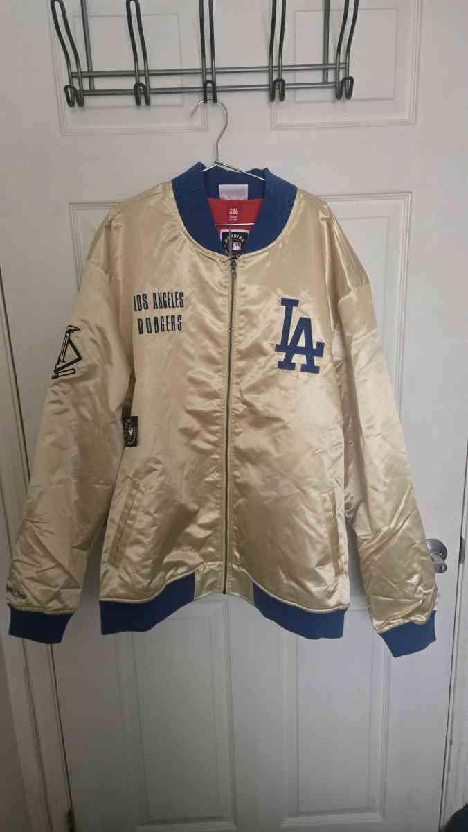 Mitchelle and Ness Dodgers jacket gold - Los Angeles, California