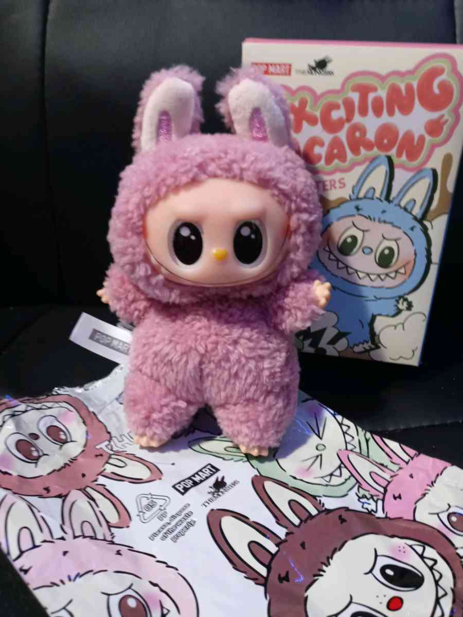 Labubu inspired plush Lafufu - Junction City, Oregon