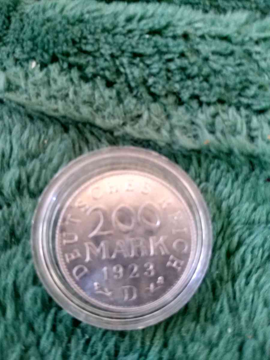 1923 GERMAN 200 MARKS - Danville, New Hampshire - FleaMarketBay