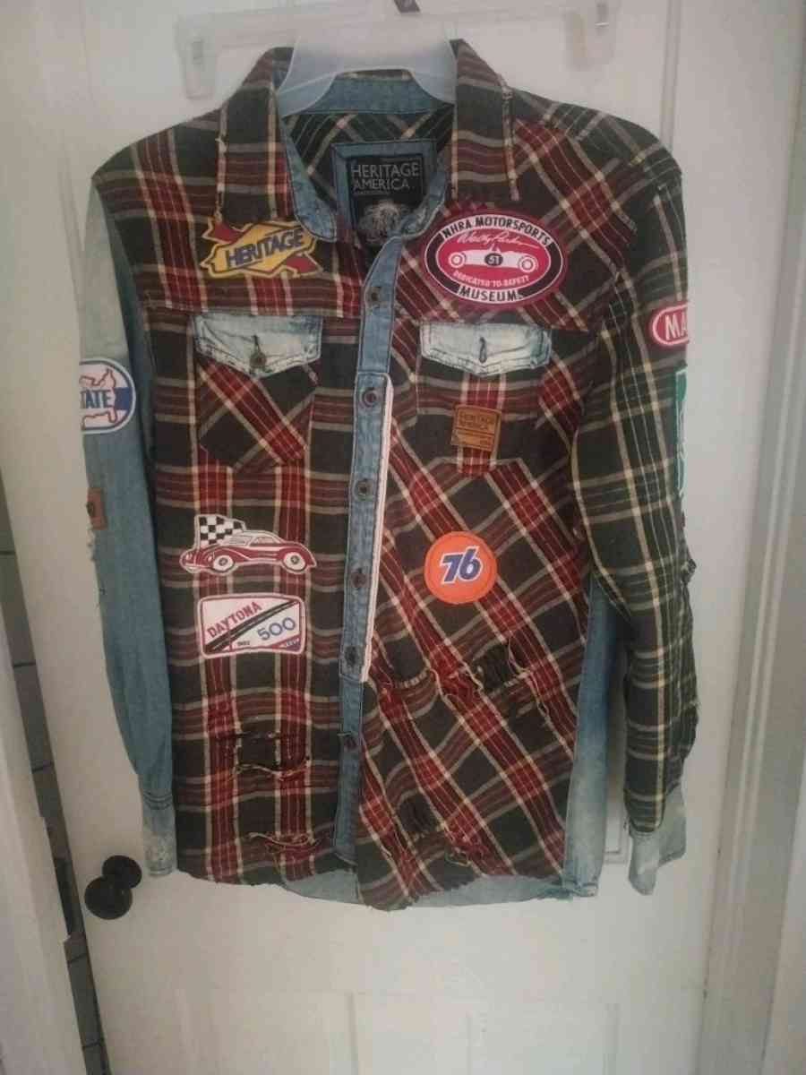 Heritage America L Distressed Denim Flannel Jacket Gas  Oil - Abington, Pennsylvania