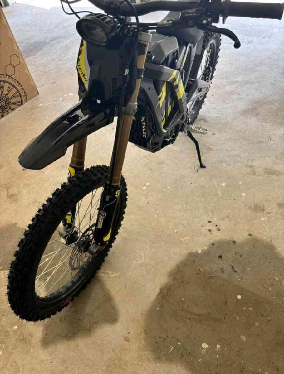 surron bike light bee x - Addieville, Illinois - FleaMarketBay